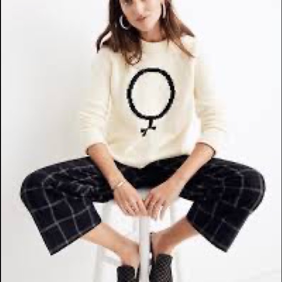 Madewell x Girls Inc. Female Symbol Keaton Pullover Sweater - Picture 2 of 6